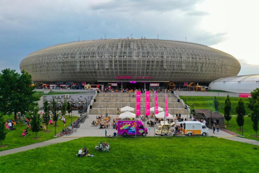 Tauron Arena Apartment With Garage - Krakow Lema Exterior photo